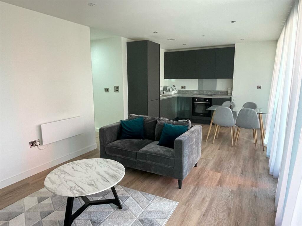 2 bed Apartment for rent in Manchester. From urbanbubble - Manchester 2 bed Apartment for rent in Manchester. From urbanbubble - Manchester