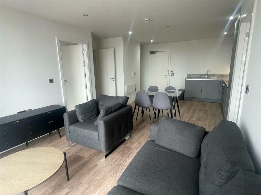 2 bed Apartment for rent in Manchester. From urbanbubble - Manchester