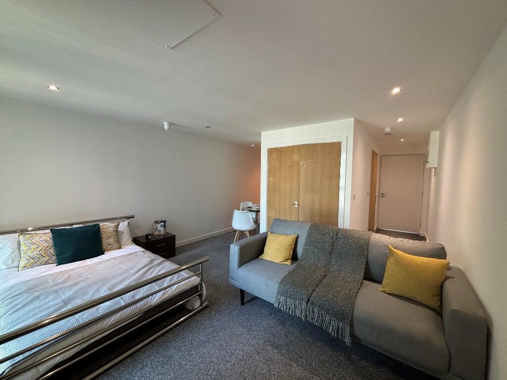 4 bed Studio for rent in Sheffield. From Velocity Village - Velocity Village 4 bed Studio for rent in Sheffield. From Velocity Village - Velocity Village