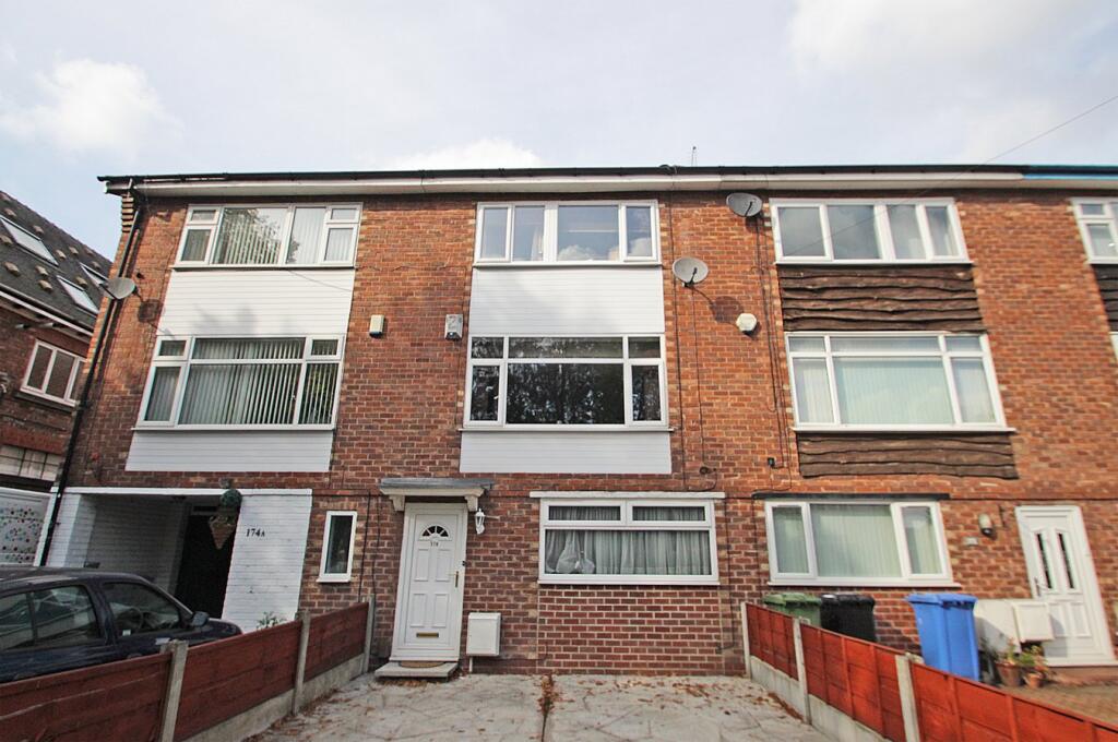4 bed Town House for rent in Urmston. From VitalSpace - South Manchester