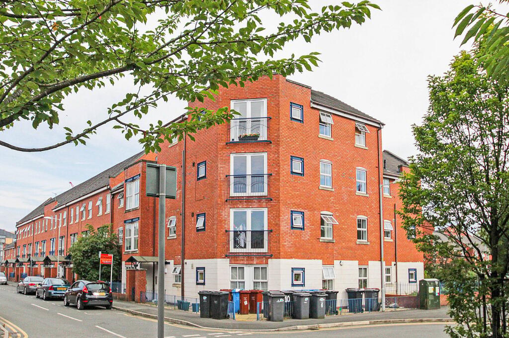 2 bed Apartment for rent in Manchester. From VitalSpace - South Manchester