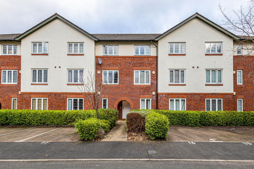 2 bed Apartment for rent in Stretford. From VitalSpace - South Manchester