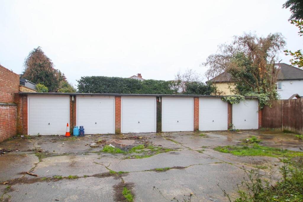 4 bed Garages for rent in Manchester. From VitalSpace - South Manchester 4 bed Garages for rent in Manchester. From VitalSpace - South Manchester