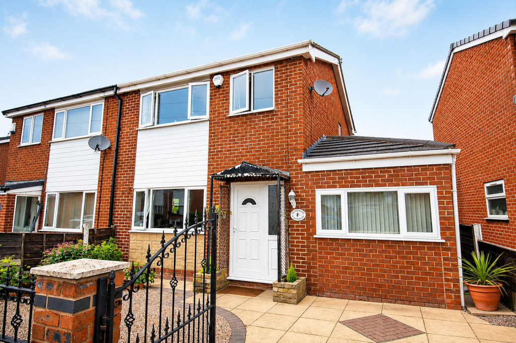 3 bed Semi Detached for rent in Partington. From VitalSpace - South Manchester 3 bed Semi Detached for rent in Partington. From VitalSpace - South Manchester
