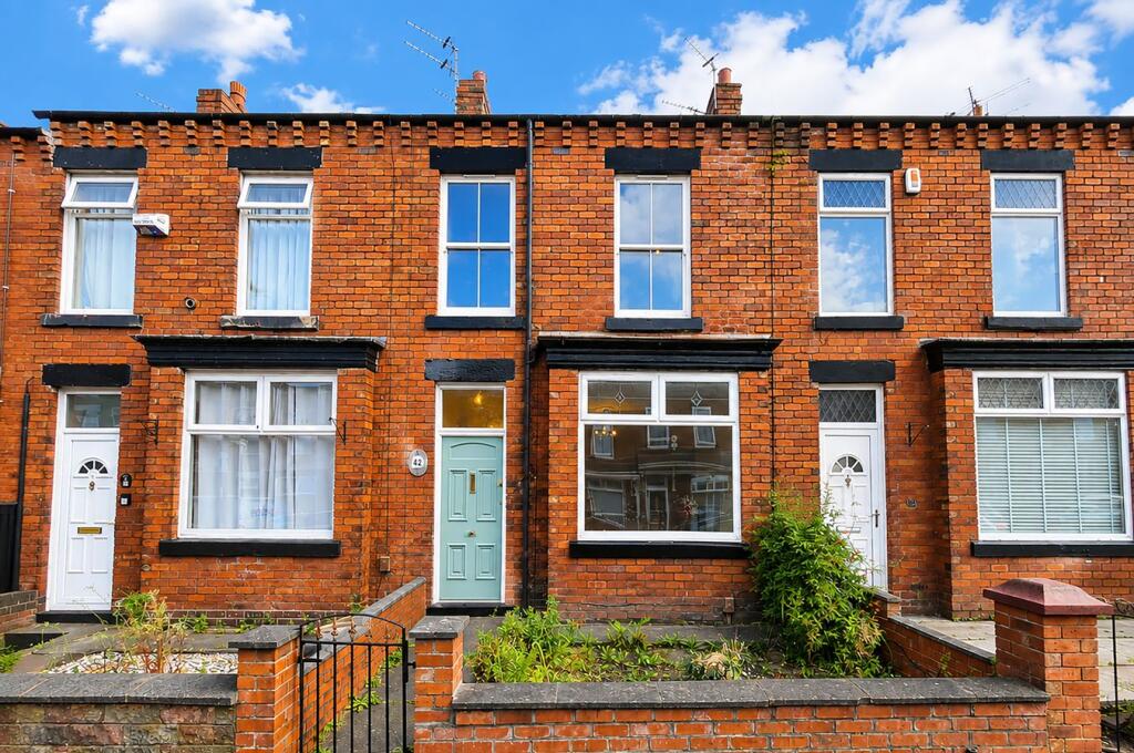 3 bed Mid Terraced House for rent in Crooke. From VitalSpace - South Manchester