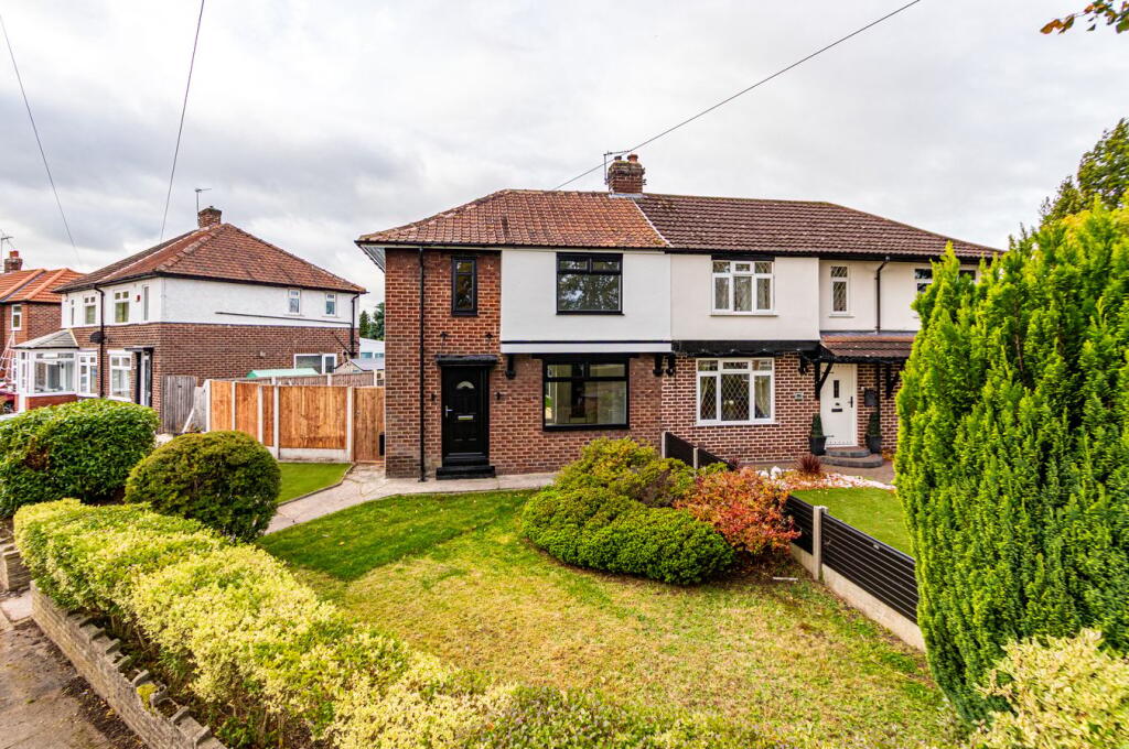 3 bed Semi Detached for rent in Manchester. From VitalSpace - South Manchester 3 bed Semi Detached for rent in Manchester. From VitalSpace - South Manchester