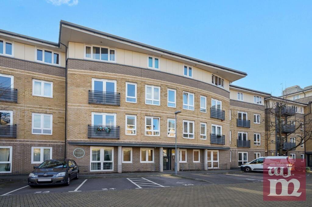 1 bed 1st Floor Flat for rent in Bow. From W J Meade - Mile End & Bow 1 bed 1st Floor Flat for rent in Bow. From W J Meade - Mile End & Bow