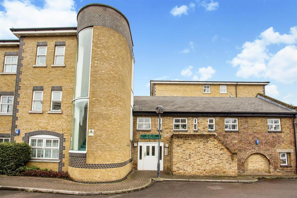 1 bed 1st Floor Flat for rent in Bethnal Green. From W J Meade - Mile End & Bow 1 bed 1st Floor Flat for rent in Bethnal Green. From W J Meade - Mile End & Bow