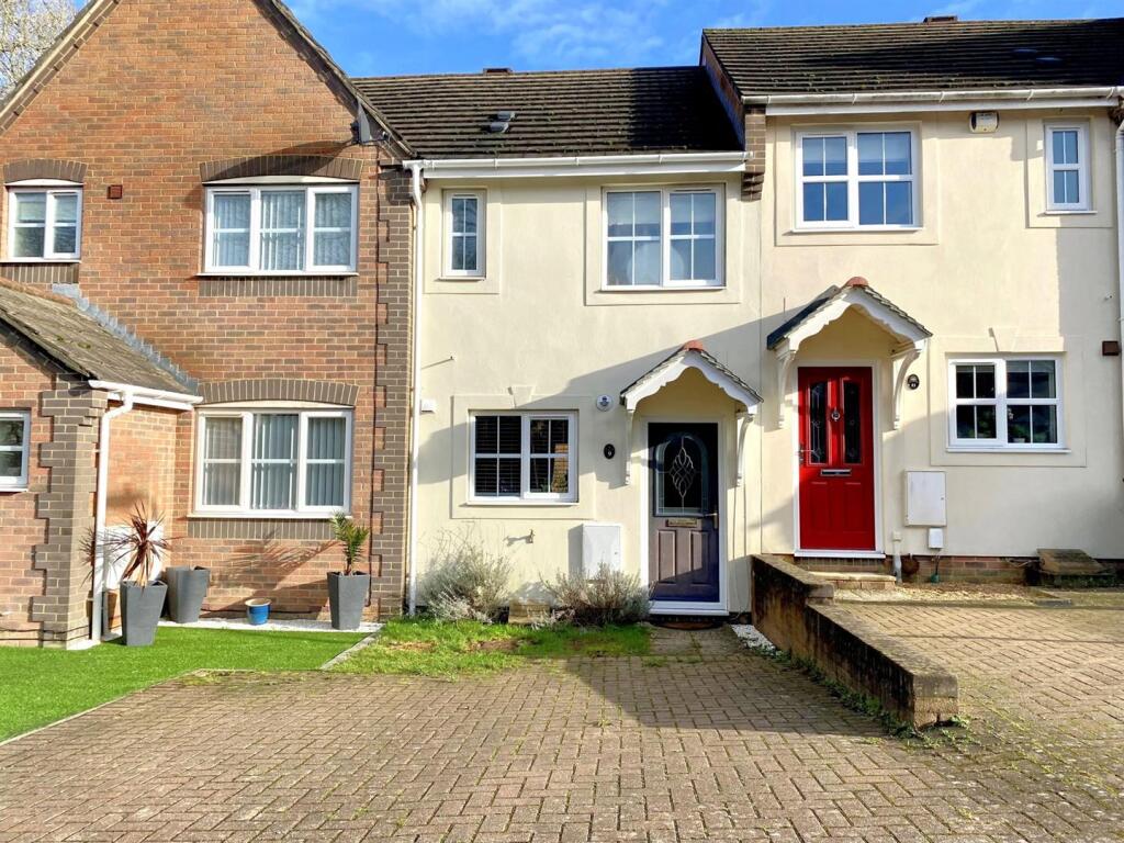 2 bed Mid Terraced House for rent in Segensworth. From Walker & Waterer - Whiteley