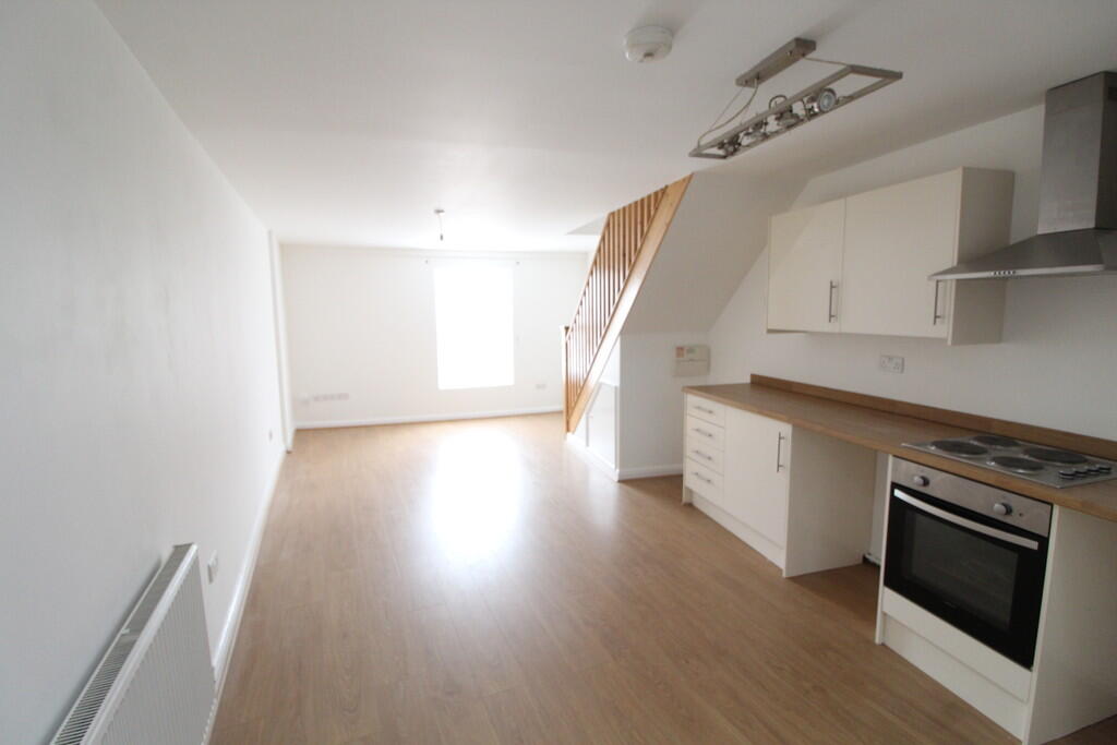 1 bed 1st Floor Flat for rent in Nottingham. From Wallace Jones - Long Eaton 1 bed 1st Floor Flat for rent in Nottingham. From Wallace Jones - Long Eaton