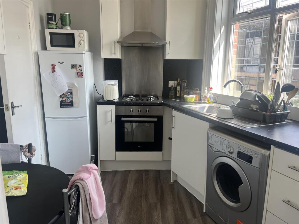 2 bed 1st Floor Flat for rent in Camberwell. From Prospect London - London