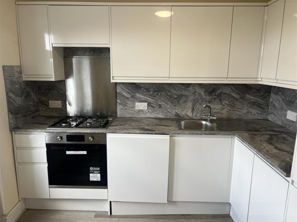 2 bed 1st Floor Flat for rent in Deptford. From Prospect London - London