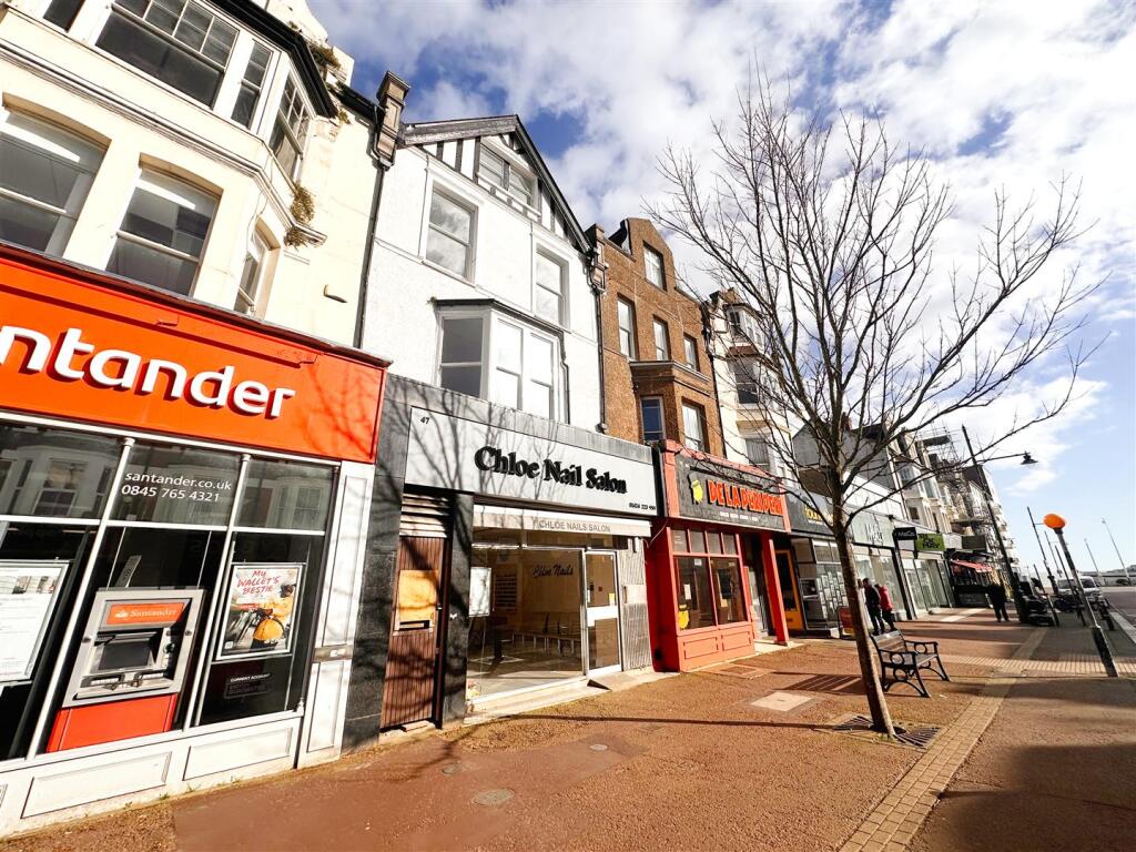 1 bed 1st Floor Flat for rent in Bexhill. From Abbott & Abbott - Bexhill on Sea