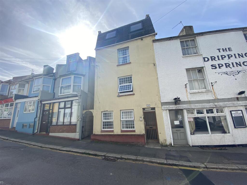 2 bed Annexe for rent in Hastings. From Abbott & Abbott - Bexhill on Sea 2 bed Annexe for rent in Hastings. From Abbott & Abbott - Bexhill on Sea
