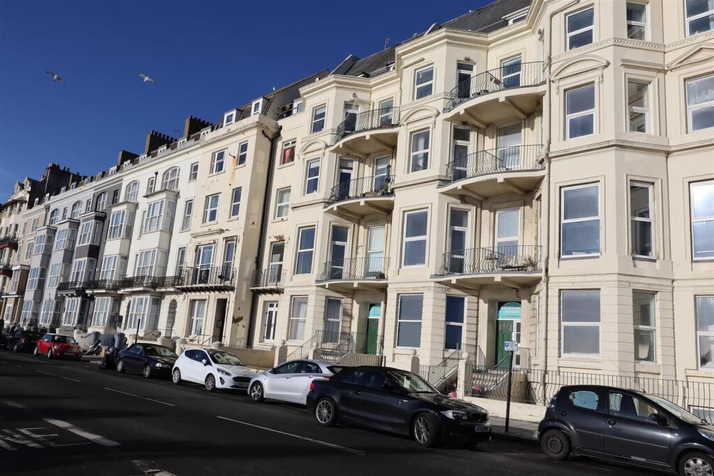 1 bed 1st Floor Flat for rent in Hastings. From Abbott & Abbott - Bexhill on Sea