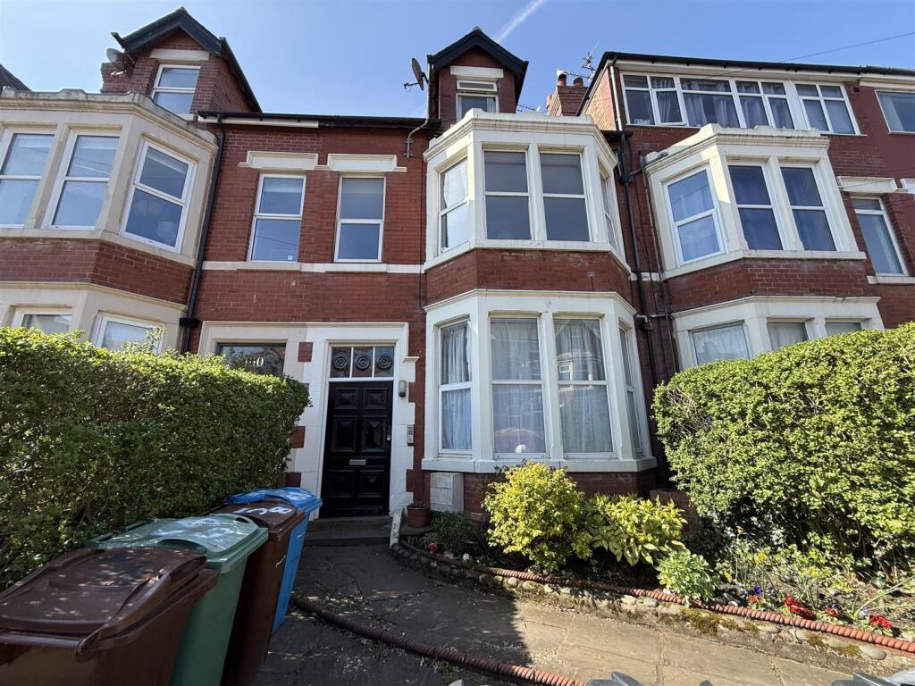 2 bed Apartment for rent in Lytham St Anne's. From County Estate Agents Ltd - Lytham Saint Annes