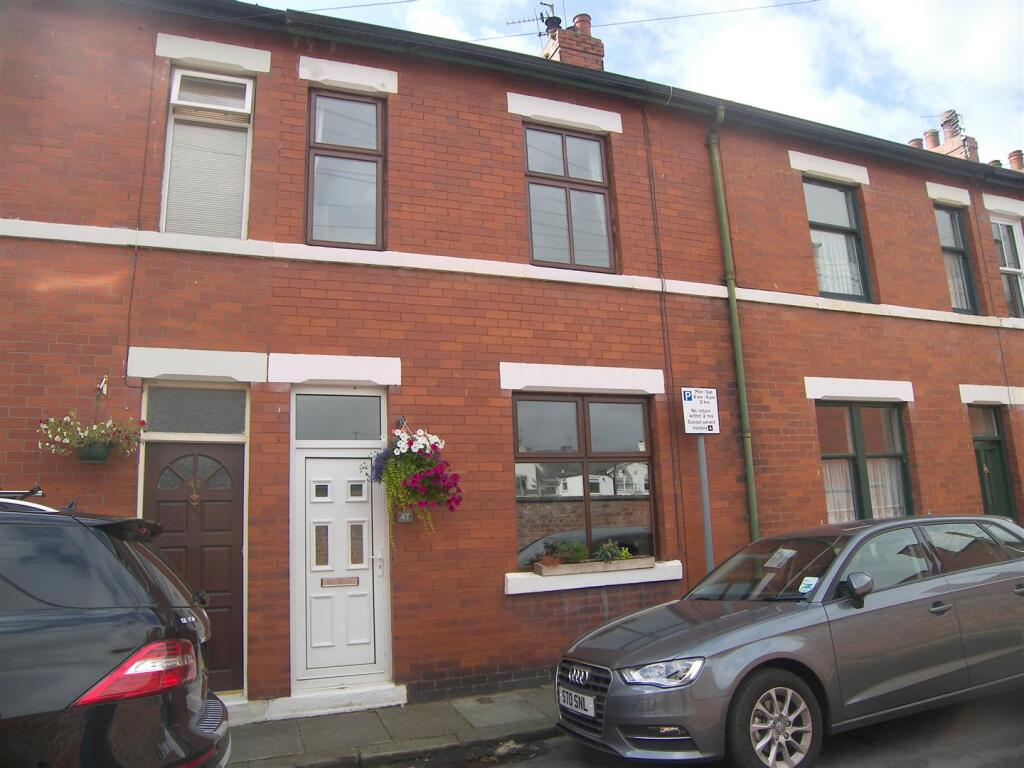 2 bed Mid Terraced House for rent in Moss Side. From County Estate Agents Ltd - Lytham Saint Annes