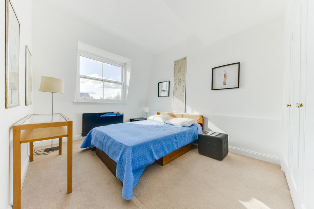 2 bed Flat for rent in London. From Agent and Homes - Philbeach Gardens