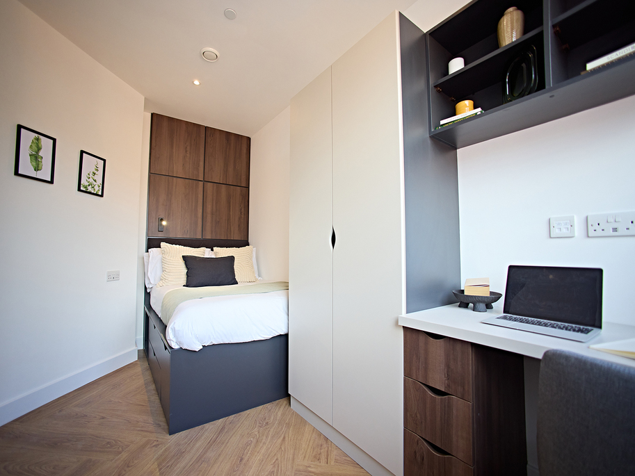 1 bed apartment for rent in Leeds. From YPP - Sheffield
