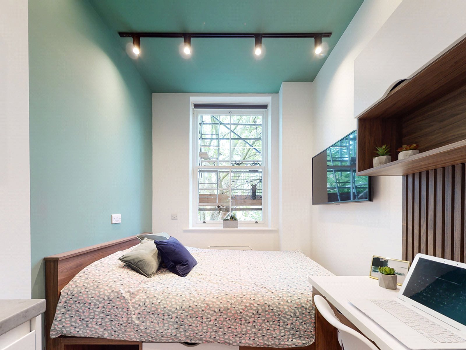 0 bed apartment for rent in London. From YPP - Sheffield