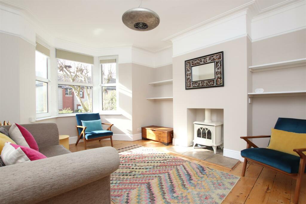 4 bed Detached House for rent in Bath. From Aspire to Move