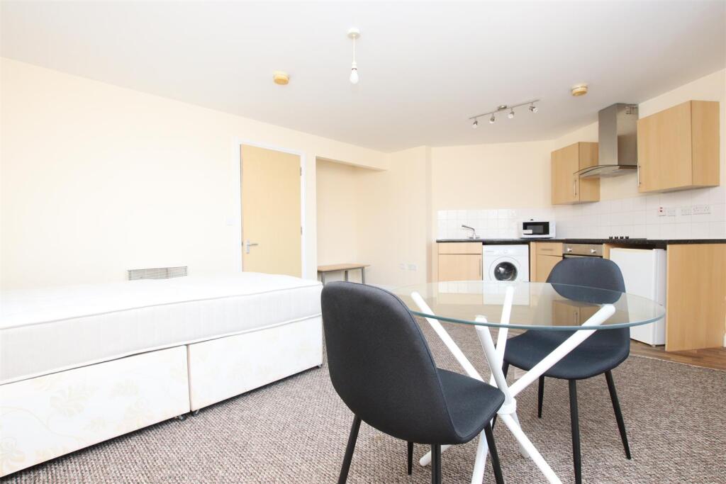 0 bed 1st Floor Flat for rent in Bristol. From Aspire to Move