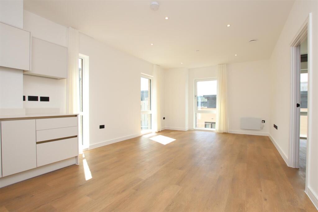 1 bed 1st Floor Flat for rent in Bath. From Aspire to Move