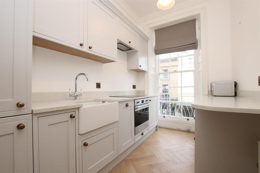 1 bed 1st Floor Flat for rent in Upper Swainswick. From Aspire to Move 1 bed 1st Floor Flat for rent in Upper Swainswick. From Aspire to Move