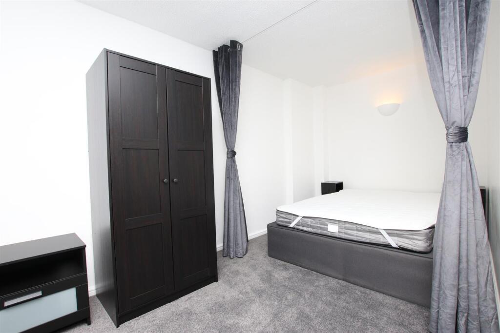 4 bed 1st Floor Flat for rent in Upper Swainswick. From Aspire to Move 4 bed 1st Floor Flat for rent in Upper Swainswick. From Aspire to Move