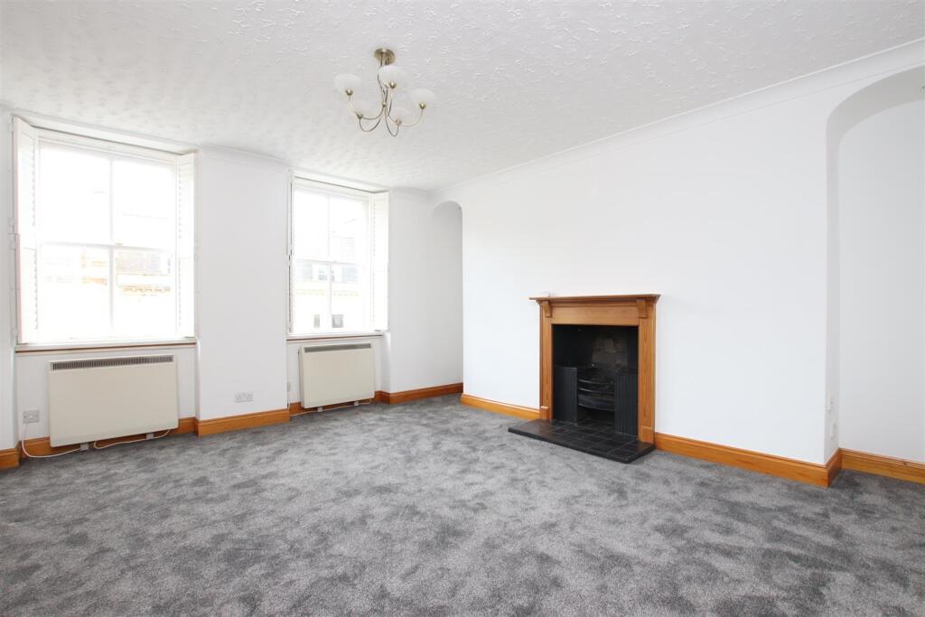 1 bed 1st Floor Flat for rent in Upper Swainswick. From Aspire to Move