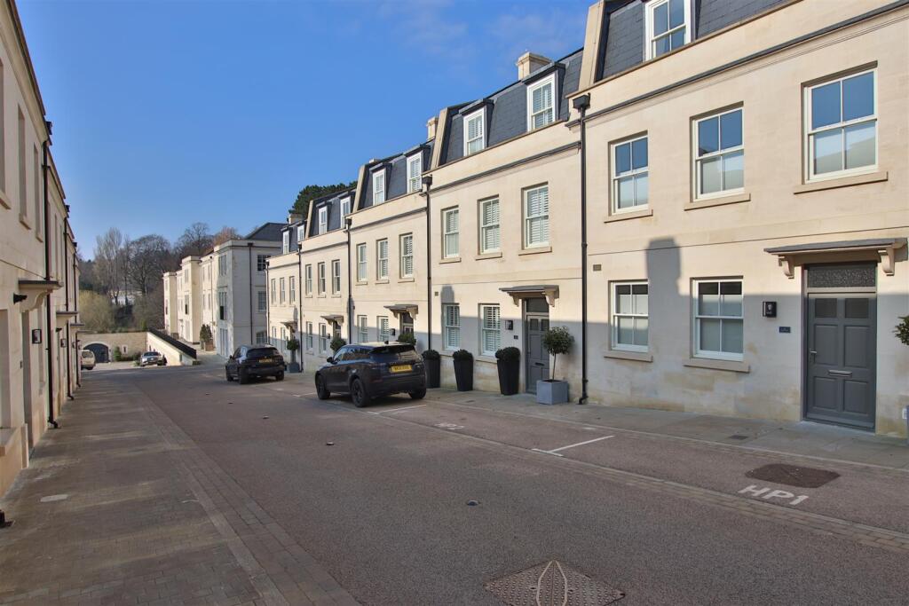 3 bed Detached for rent in Bath. From Aspire to Move 3 bed Detached for rent in Bath. From Aspire to Move