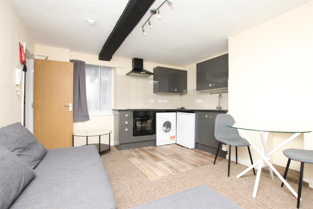 1 bed Apartment for rent in Bristol. From Aspire to Move 1 bed Apartment for rent in Bristol. From Aspire to Move