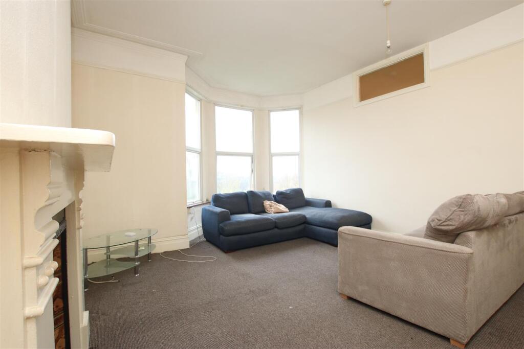 1 bed 1st Floor Flat for rent in Bath. From Aspire to Move