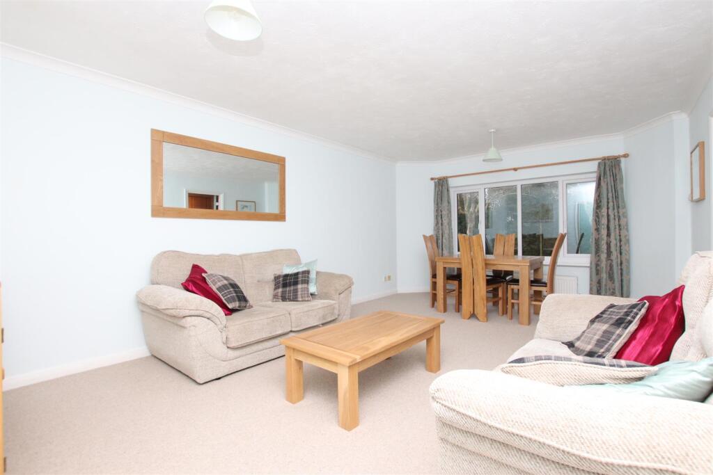 2 bed 1st Floor Flat for rent in Bath. From Aspire to Move 2 bed 1st Floor Flat for rent in Bath. From Aspire to Move