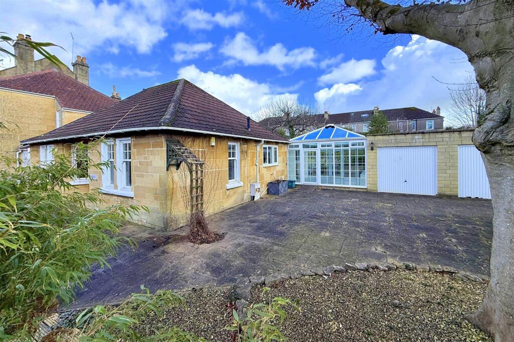 3 bed Detached for rent in Bath. From Aspire to Move 3 bed Detached for rent in Bath. From Aspire to Move