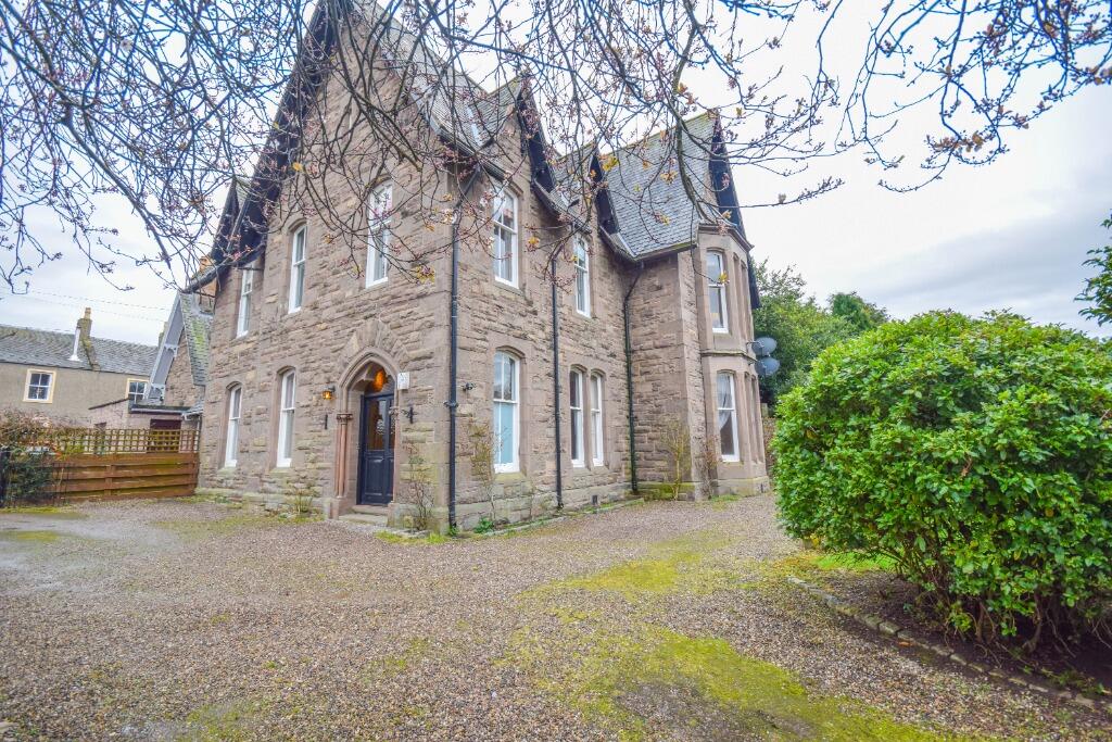 3 bed 1st Floor Flat for rent in Forfar. From Wardhaugh Property - Arbroath