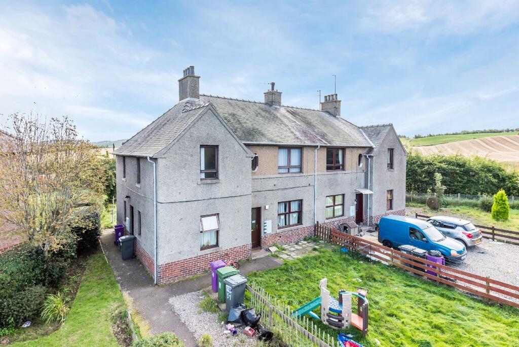 2 bed 1st Floor Flat for rent in Forfar. From Wardhaugh Property - Arbroath 2 bed 1st Floor Flat for rent in Forfar. From Wardhaugh Property - Arbroath