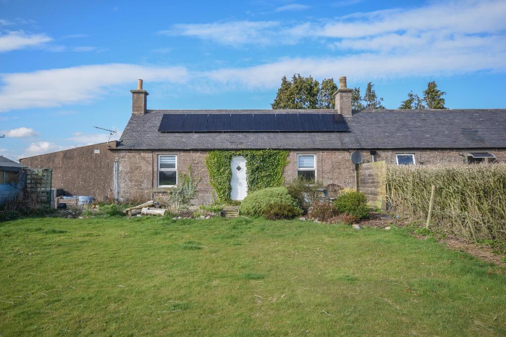 3 bed Cottage for rent in Careston. From Wardhaugh Property - Arbroath