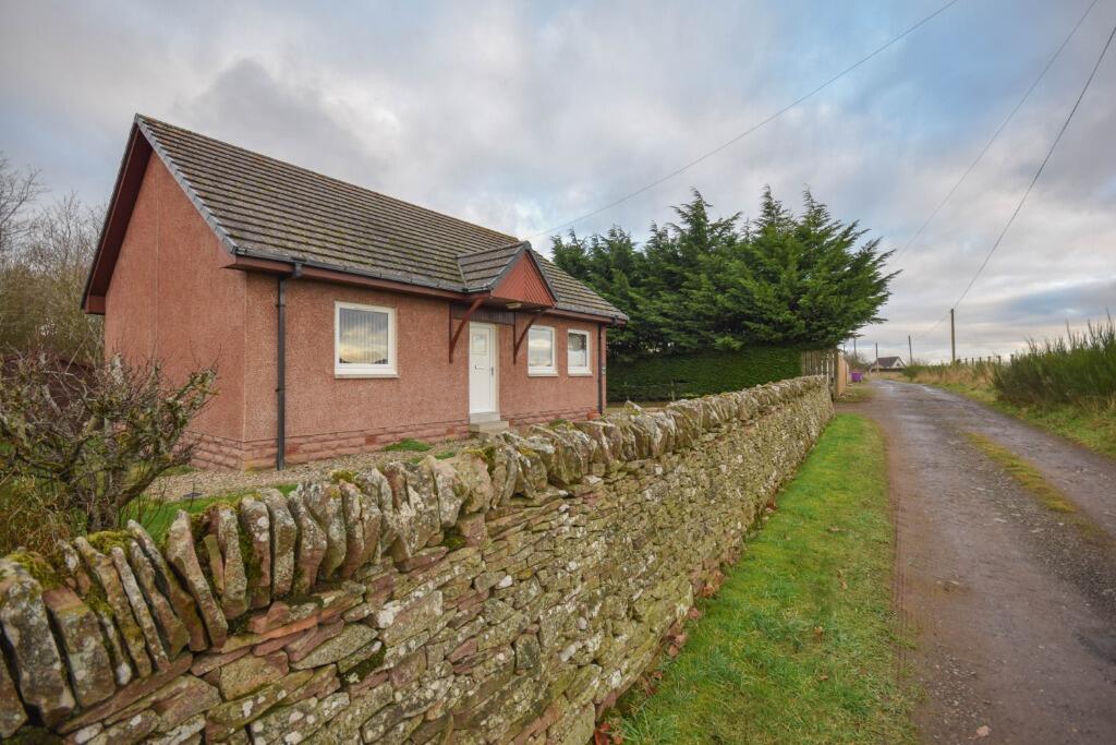 2 bed Detached for rent in Westmuir. From Wardhaugh Property - Arbroath