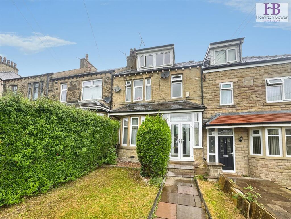 4 bed Mid Terraced House for rent in Bradford. From Hamilton Bower - Northowram 4 bed Mid Terraced House for rent in Bradford. From Hamilton Bower - Northowram