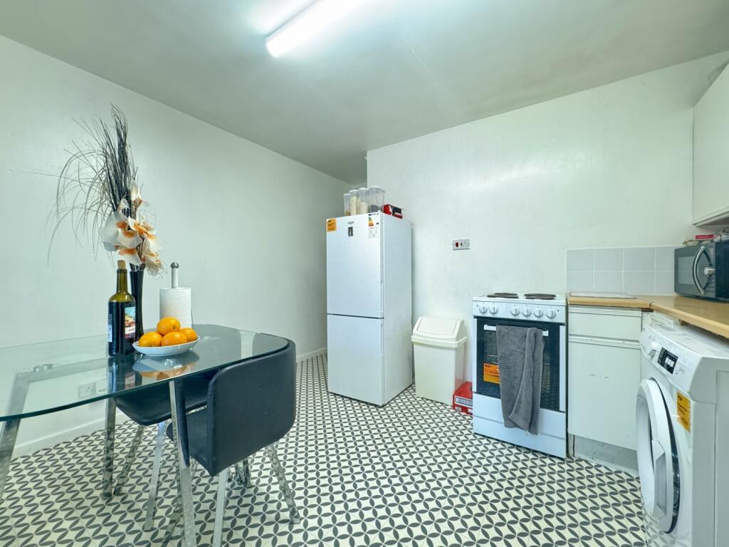 2 bed Mid Terraced House for rent in Eckington. From EweMove - North East England