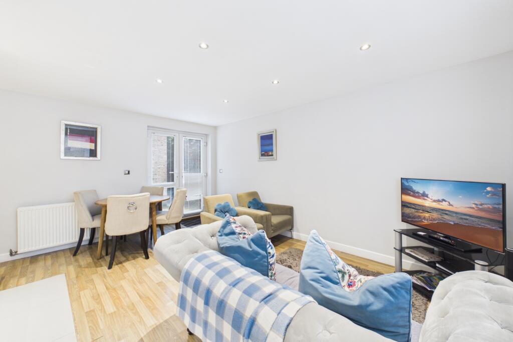 2 bed Apartment for rent in Skelton. From EweMove - Covering Yorkshire