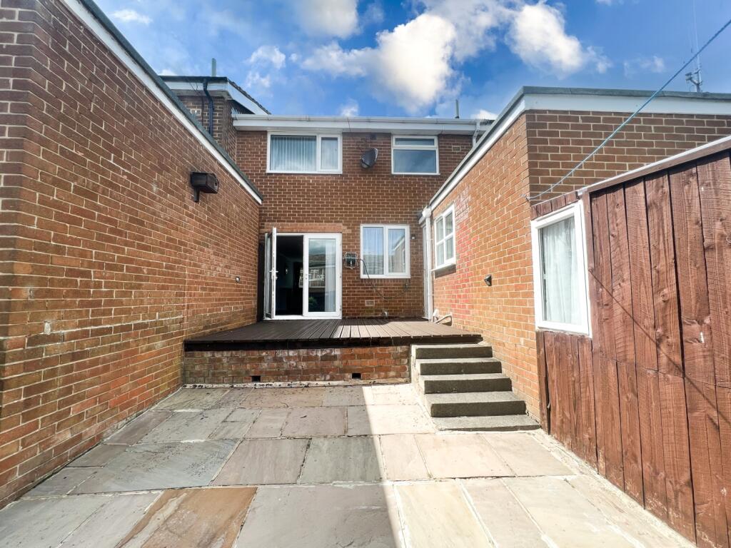 3 bed Mid Terraced House for rent in Saltburn-by-the-Sea. From EweMove - Covering Yorkshire