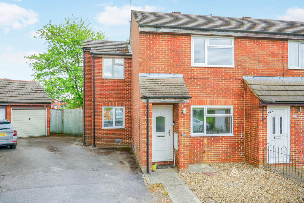 3 bed Semi Detached for rent in Launton. From Alexander & Co - Bicester