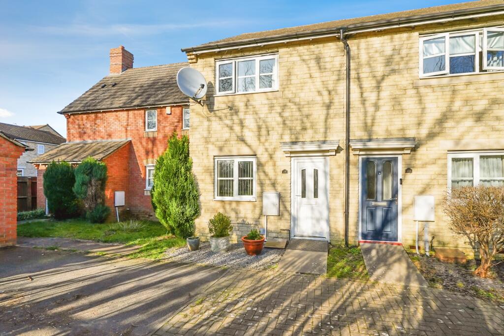 2 bed Detached for rent in Bicester. From Alexander & Co - Bicester