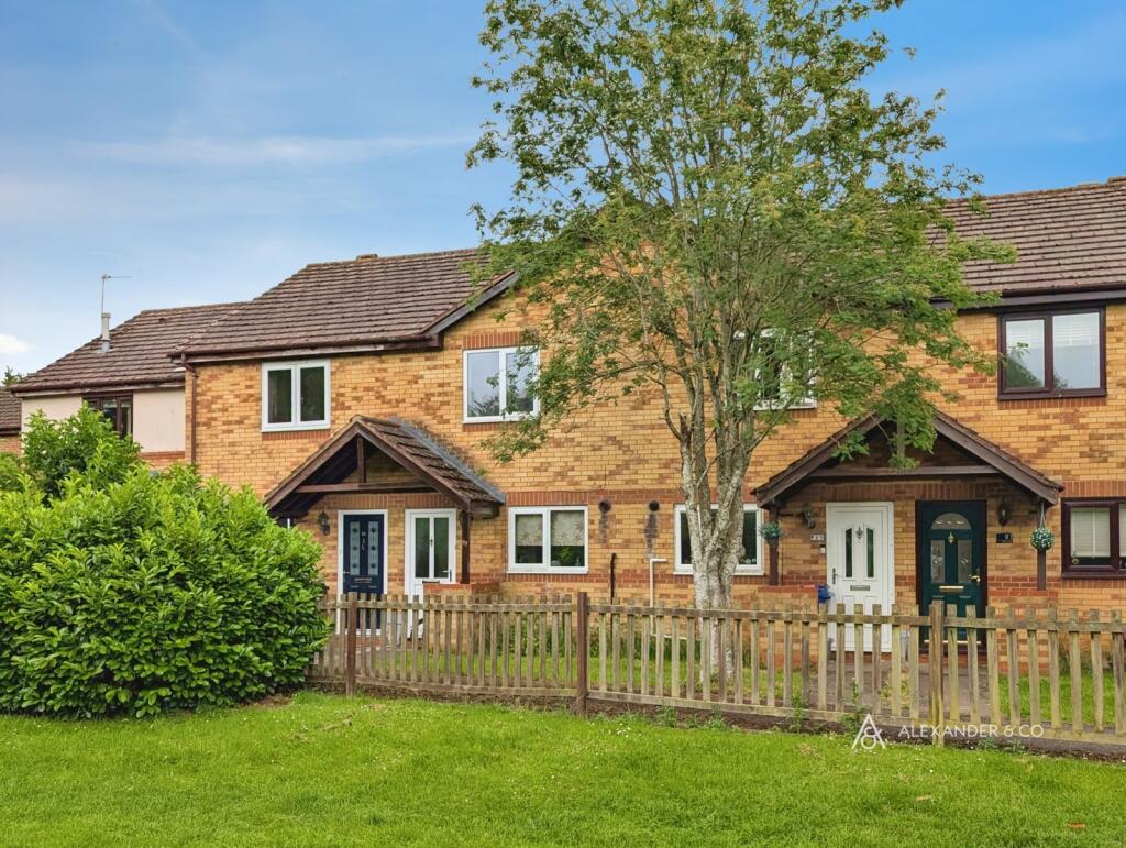 2 bed Mid Terraced House for rent in Bicester. From Alexander & Co - Bicester 2 bed Mid Terraced House for rent in Bicester. From Alexander & Co - Bicester