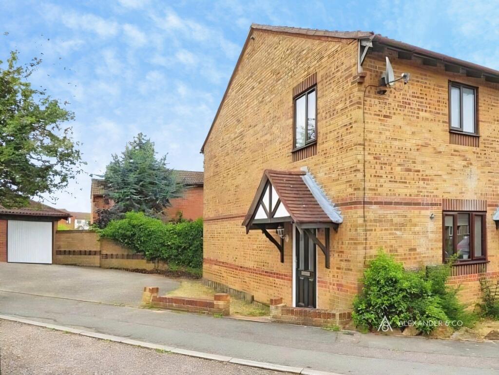 2 bed Mid Terraced House for rent in Bicester. From Alexander & Co - Bicester