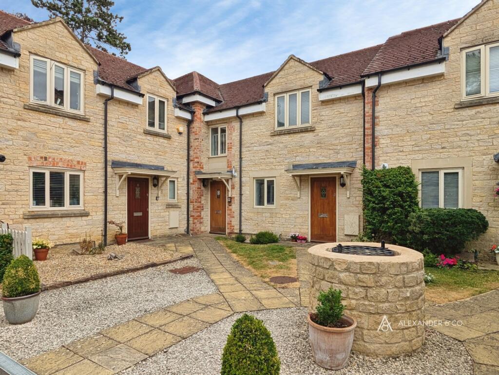 2 bed 1st Floor Flat for rent in Bicester. From Alexander & Co - Bicester