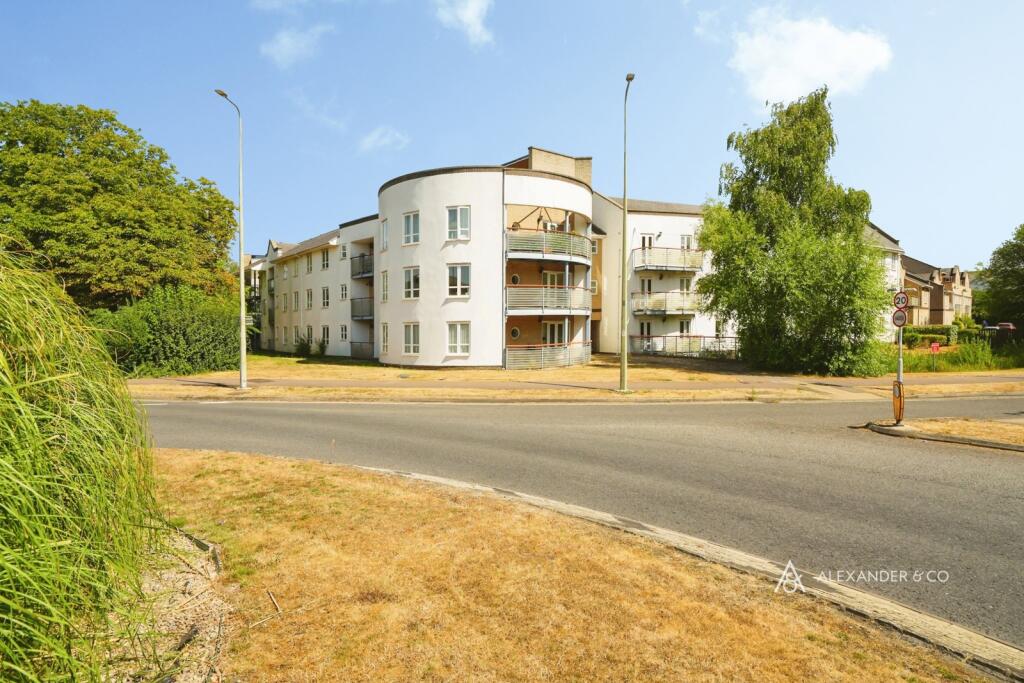 2 bed 1st Floor Flat for rent in Bicester. From Alexander & Co - Bicester 2 bed 1st Floor Flat for rent in Bicester. From Alexander & Co - Bicester