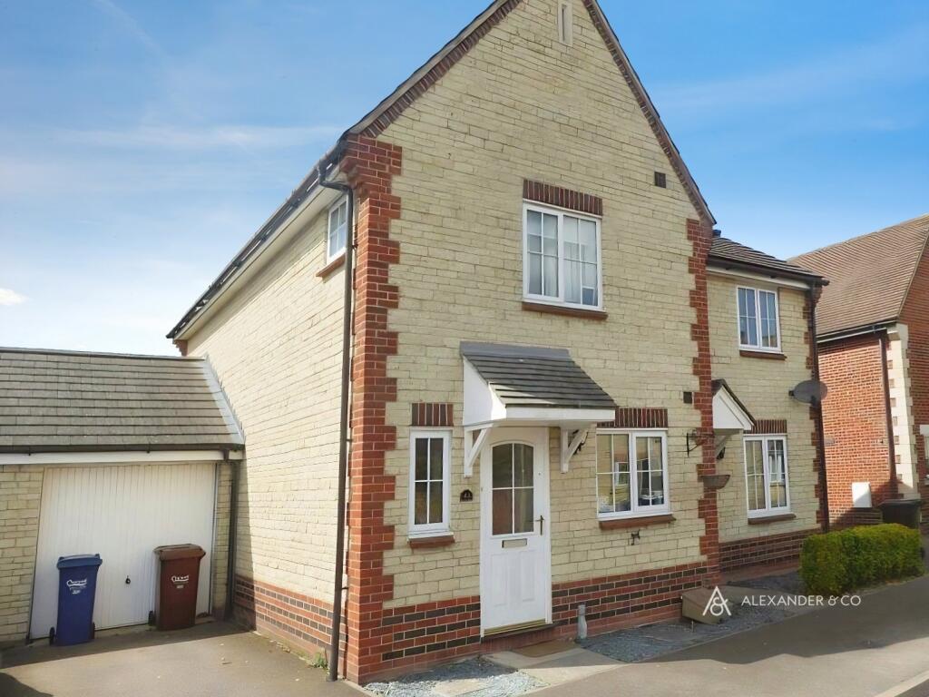 3 bed Semi Detached for rent in Bicester. From Alexander & Co - Bicester 3 bed Semi Detached for rent in Bicester. From Alexander & Co - Bicester
